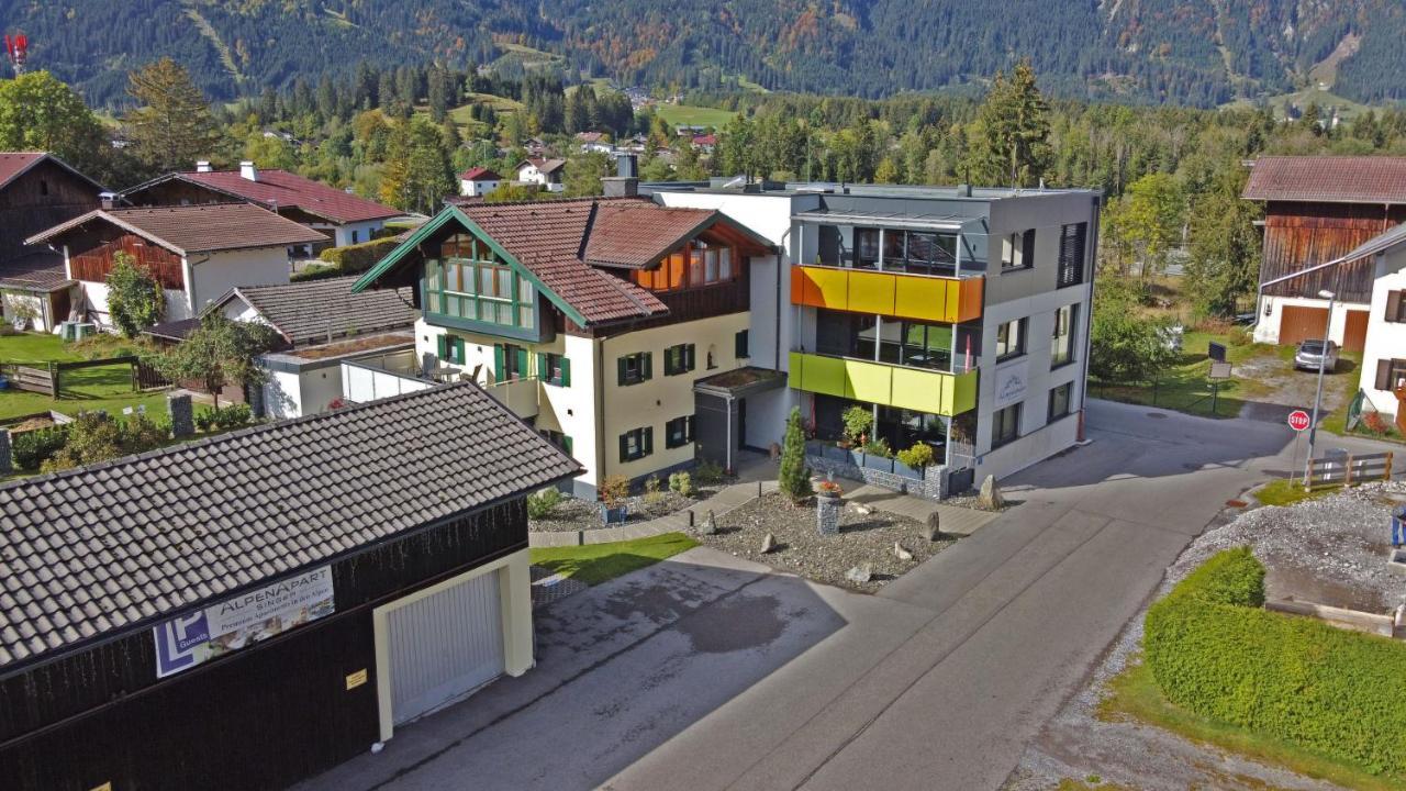 Alpenapart Singer - Contactless Check-In Reutte Exterior photo