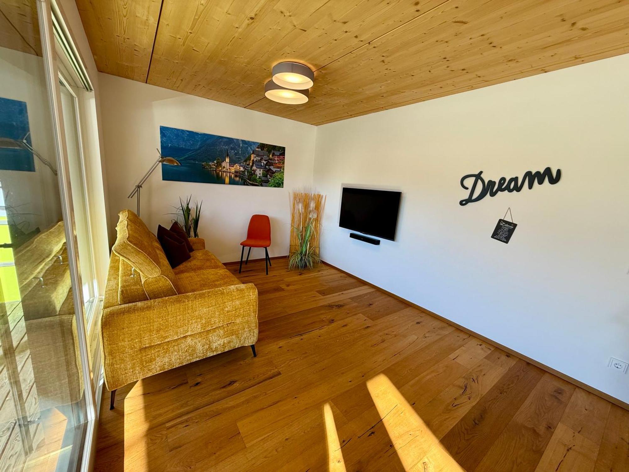 Alpenapart Singer - Contactless Check-In Reutte Exterior photo