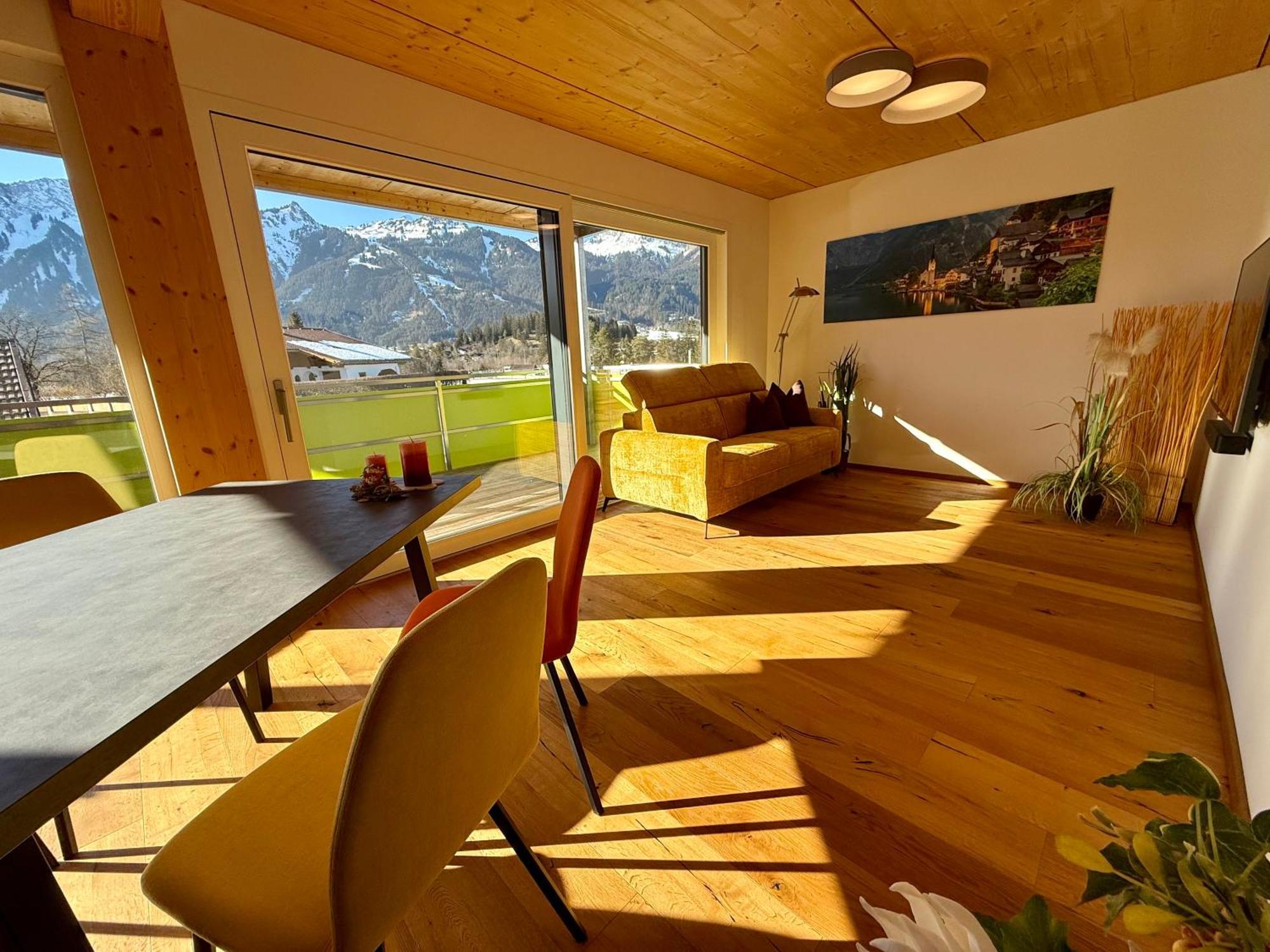 Alpenapart Singer - Contactless Check-In Reutte Exterior photo