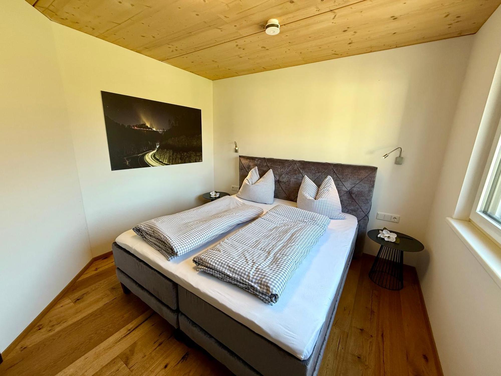Alpenapart Singer - Contactless Check-In Reutte Exterior photo