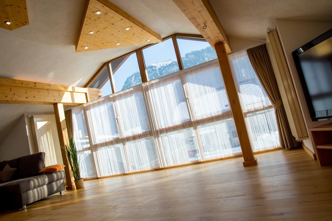 Alpenapart Singer - Contactless Check-In Reutte Exterior photo
